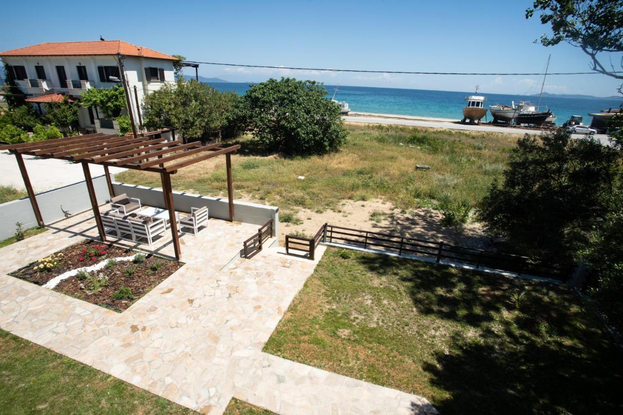 Marineiko Luxury Apartments Ierissós Exterior foto